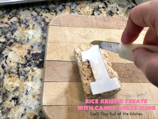 Rice Krispie Treats with Candy Melts Icing | Can't Stay Out of the Kitchen | these delicious #treats are perfect for birthdays, potlucks or #tailgating parties. Everyone loves this #dessert, especially with the icing. #RiceKrispies #RiceKrispieTreats #RiceKrispiesCereal #RiceKrispieTreatsWithCandyMeltIcing #cookie #brownie #RiceKrispieDessert #CandyMelts 