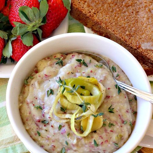 Roasted Potato Leek Soup | Can't Stay Out of the Kitchen | this fantastic #soup is made by roasting #RedPotatoes, #Leeks & a whole garlic bulb. 8-ingredient #recipe is really easy & delicious. This comfort food entree is hearty, filling & so satisfying on cold, winter nights. #potatoes #RoastedPotatoLeekSoup #GlutenFree #healthy #CleanEating #PotatoSoup
