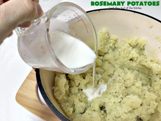 Rosemary Potatoes | Can't Stay Out of the Kitchen | quick and easy #sidedish with the wonderful flavors of #rosemary and parsley. Great for #holidays too. #glutenfree #potatoes