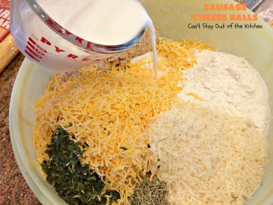 Sausage Cheese Balls | Can't Stay Out of the Kitchen | these fantastic #SausageBalls are terrific as an #appetizer for #Tailgating parties, potlucks or the #SuperBowl! They're also wonderful for #Breakfast. #Holiday #HolidayBreakfast #HolidayAppetizer #pork #Sausage #CheddarCheese #Bisquick 