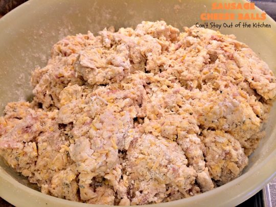 Sausage Cheese Balls | Can't Stay Out of the Kitchen | these fantastic #SausageBalls are terrific as an #appetizer for #Tailgating parties, potlucks or the #SuperBowl! They're also wonderful for #Breakfast. #Holiday #HolidayBreakfast #HolidayAppetizer #pork #Sausage #CheddarCheese #Bisquick 