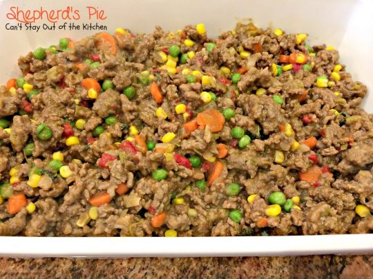 Shepherd's Pie | Can't Stay Out of the Kitchen | the BEST #Shepherd'sPie ever! Love this recipe. #beef #glutenfree #potatoes #Italiansausage