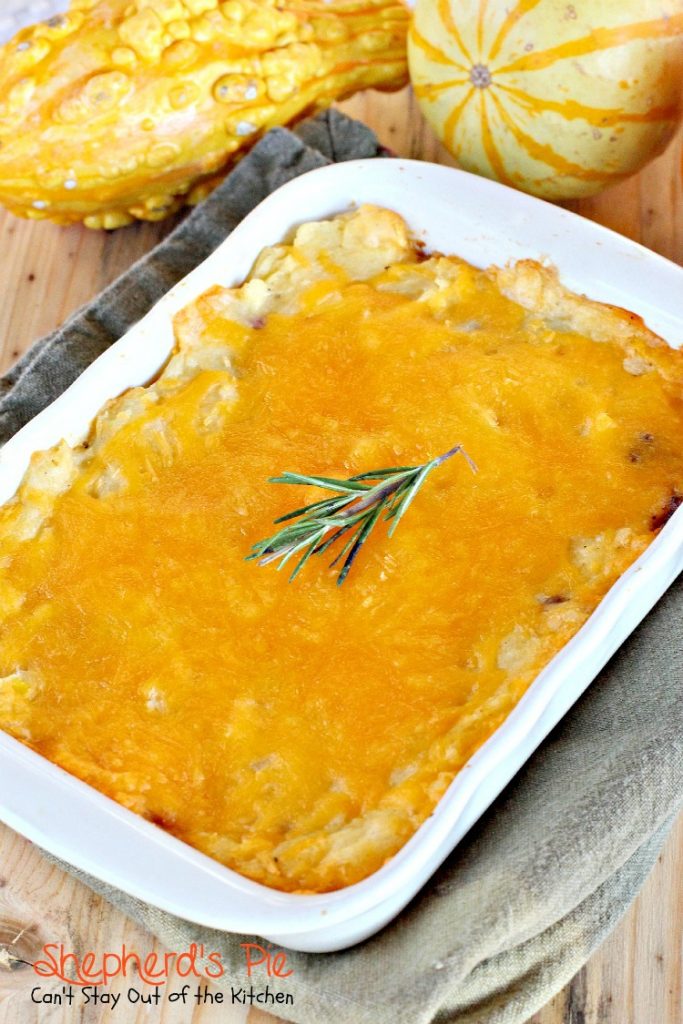 Shepherd's Pie | Can't Stay Out of the Kitchen | the BEST #Shepherd'sPie ever! Love this recipe. #beef #glutenfree #potatoes #Italiansausage