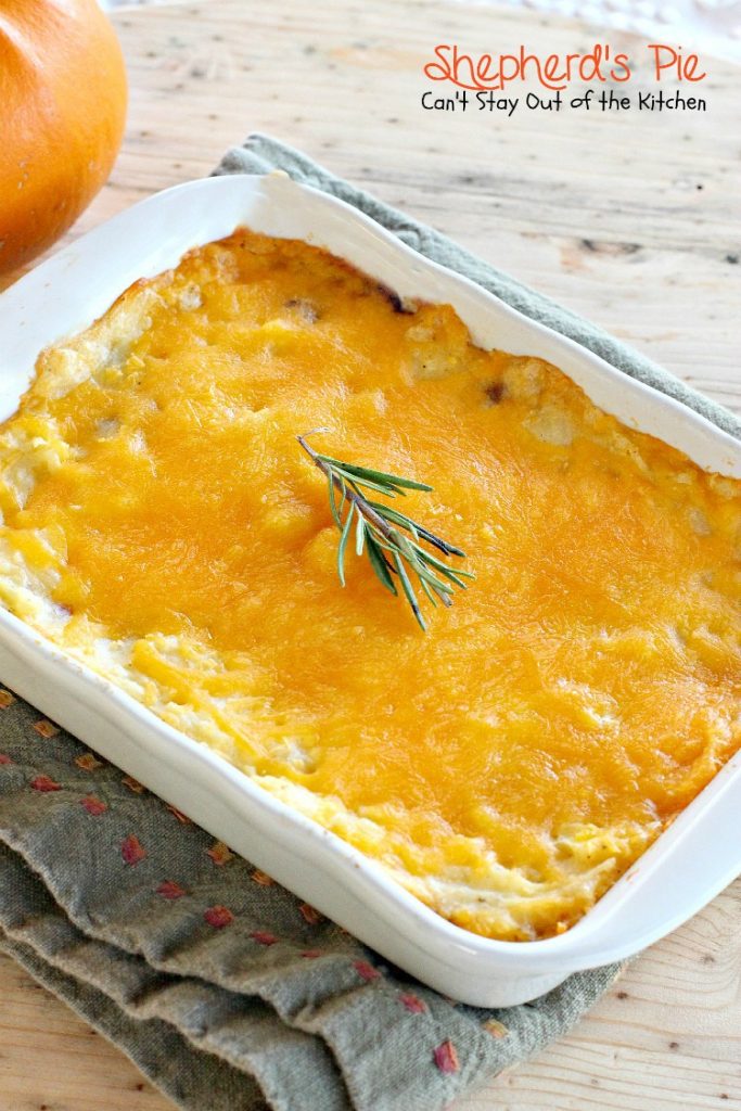 Shepherd's Pie | Can't Stay Out of the Kitchen | the BEST #Shepherd'sPie ever! Love this recipe. #beef #glutenfree #potatoes #Italiansausage