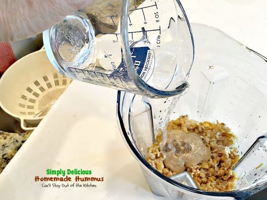 Simply Delicious Homemade Hummus | Can't Stay Out of the Kitchen | delicious #hummus recipe that's healthy, low calorie, #vegan & #glutenfree. Great #appetizer for #tailgating parties, too.