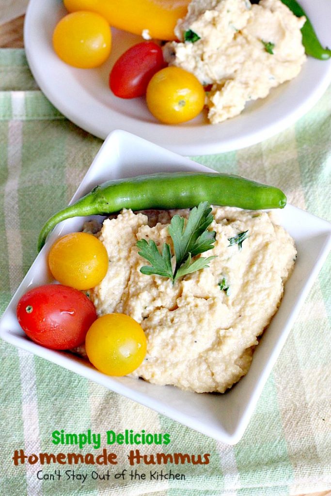 Simply Delicious Homemade Hummus | Can't Stay Out of the Kitchen | delicious #hummus recipe that's healthy, low calorie, #vegan & #glutenfree. Great #appetizer for #tailgating parties, too.