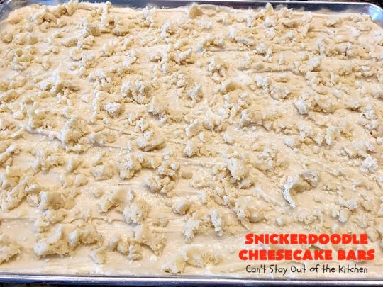 Snickerdoodle Cheesecake Bars | Can't Stay Out of the Kitchen | these #brownie-type #cookies are awesome! They're terrific treats for #holiday baking, potlucks or #tailgating. #dessert #cheesecake #snickerdoodles