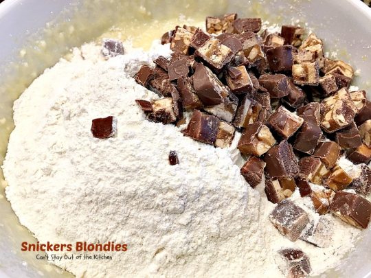 Snickers Blondies | Can't Stay Out of the Kitchen | these outrageous #brownies are divine. #SnickersBars in #cookie dough = awesome! #dessert #cookie #chocolate