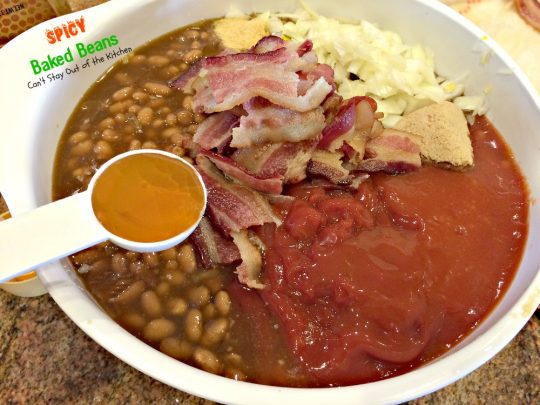 Spicy Baked Beans | Can't Stay Out of the Kitchen | great for summer picnics, these #bakedbeans have cayenne pepper for a little kick! #bacon
