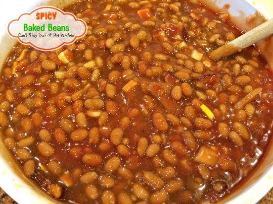 Spicy Baked Beans | Can't Stay Out of the Kitchen | great for summer picnics, these #bakedbeans have cayenne pepper for a little kick! #bacon