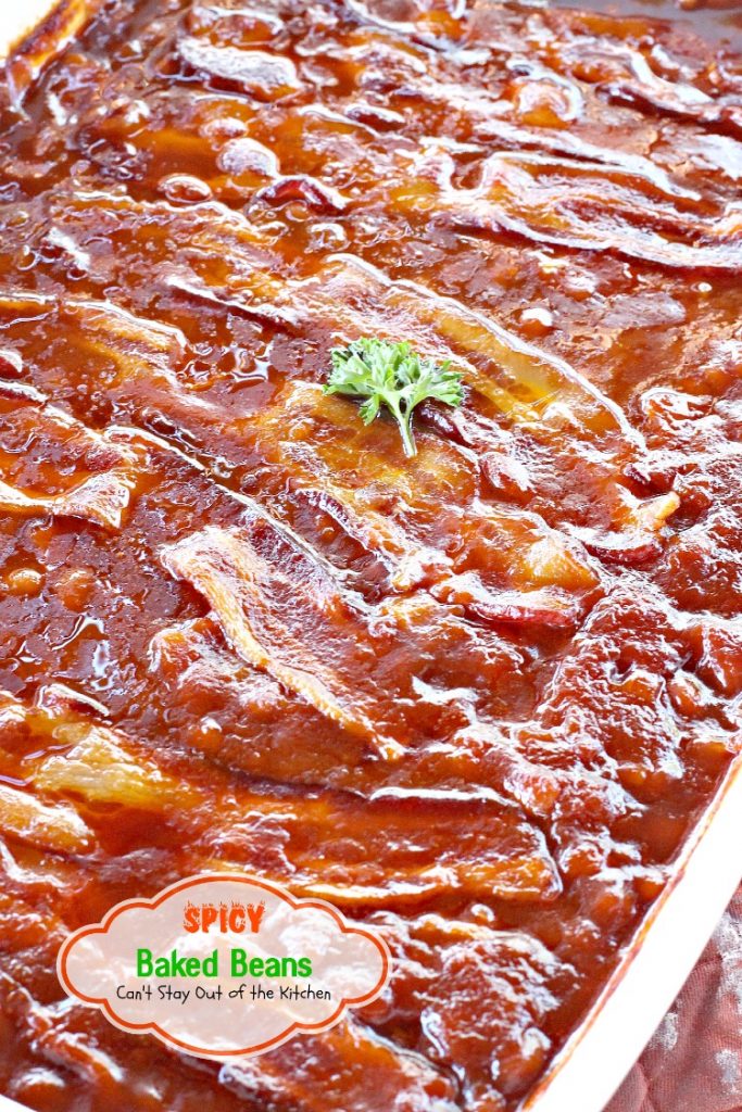 Spicy Baked Beans | Can't Stay Out of the Kitchen | great for summer picnics, these #bakedbeans have cayenne pepper for a little kick! #bacon