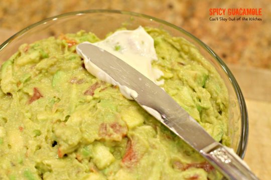 Spicy Guacamole | Can't Stay Out of the Kitchen | fabulous #TexMex #appetizer for #MemorialDay & other summer or holiday fun. #avocados