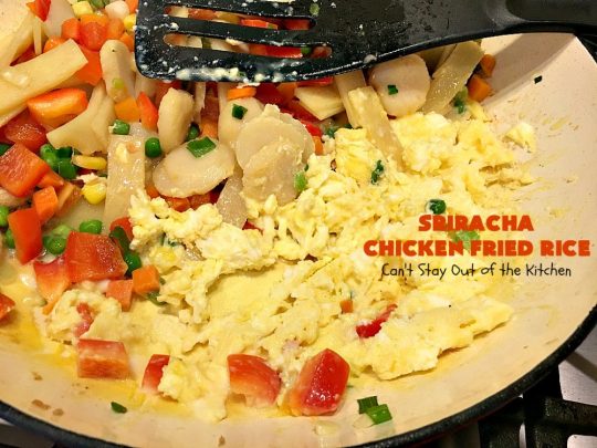 Sriracha Chicken Fried Rice | Can't Stay Out of the Kitchen | fantastic #chicken #friedrice entree. This one is spiced up with #Sriracha sauce! This 30-minute meal is a winner! #glutenfree #rice