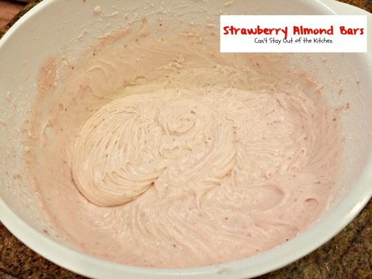 Strawberry Almond Bars | Can't Stay Out of the Kitchen | these luscious bars are made with #strawberries #almonds and #vanillachips and the icing is to die for! #dessert #cookie 