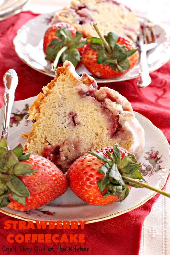Strawberry Coffeecake | Can't Stay Out of the Kitchen | this is one of our favorite #coffeecake recipes. It's wonderful for #holiday #breakfast menus like #FourthofJuly. It's also terrific served as a #dessert. #strawberries #cake