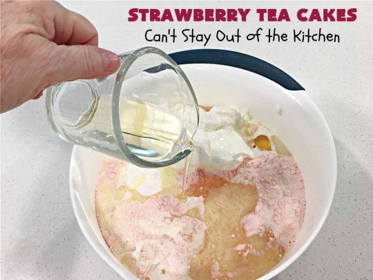 Strawberry Tea Cakes | Can't Stay Out of the Kitchen | these scrumptious #TeaCakes start with a #strawberry #CakeMix. These also include vanilla pudding & #WhiteChocolateChips. Beautiful, festive and elegant #dessert for #Christmas or #holiday baking. #cake #HolidayDessert #StrawberryDessert #StrawberryTeaCakes
