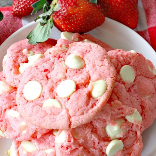 Strawberry White Chocolate Cookies | Can't Stay Out of the Kitchen | super easy 4-ingredient #cookie recipe! It's ideal for #Christmas cookie exchanges and #holiday parties. #strawberry #chocolate #dessert