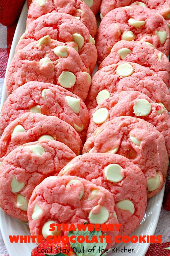 Strawberry White Chocolate Cookies | Can't Stay Out of the Kitchen | super easy 4-ingredient #cookie recipe! It's ideal for #Christmas cookie exchanges and #holiday parties. #strawberry #chocolate #dessert