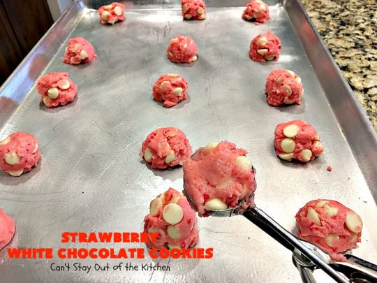 Strawberry White Chocolate Cookies | Can't Stay Out of the Kitchen | super easy 4-ingredient #cookie recipe! It's ideal for #Christmas cookie exchanges and #holiday parties. #strawberry #chocolate #dessert