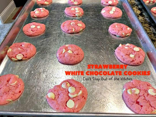 Strawberry White Chocolate Cookies | Can't Stay Out of the Kitchen | super easy 4-ingredient #cookie recipe! It's ideal for #Christmas cookie exchanges and #holiday parties. #strawberry #chocolate #dessert