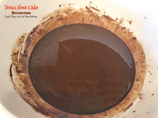 Texas Sheet Cake Brownies | Can't Stay Out of the Kitchen | oh my goodness, these #brownies are so amazing. If you're a #chocolate lover you won't be able to get enough of them! #dessert #tailgating