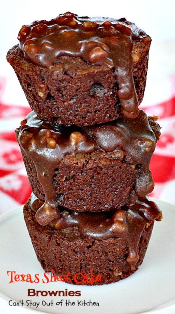 Texas Sheet Cake Brownies | Can't Stay Out of the Kitchen | oh my goodness, these #brownies are so amazing. If you're a #chocolate lover you won't be able to get enough of them! #dessert #tailgating