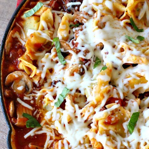 Tortellini Marinara | Can't Stay Out of the Kitchen | this easy 6-ingredient #recipe can be made in 30 minutes or less! It's perfect for weeknight or company dinners. #ItalianSausage #pork #Tortellini #Italian #MarinaraSauce #MozzarellaCheese #TortelliniMarinara
