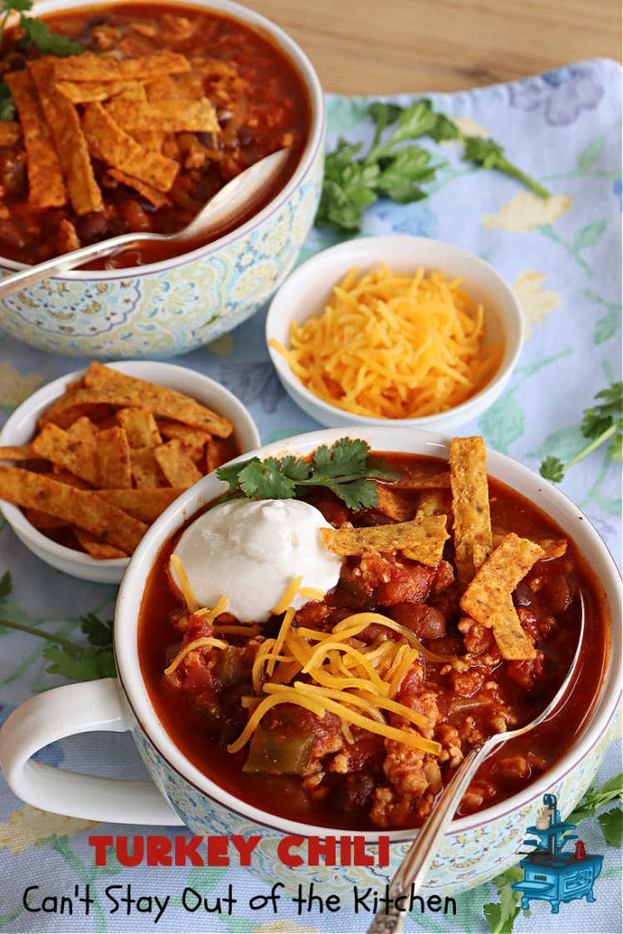 Turkey Chili | Can't Stay Out of the Kitchen | this is a fantastic way to enjoy #chili without excess calories. They #GroundTurkey is flavored from #ChiliPowder, #MixedChiliBeans & #ChipotlePeppersInAdoboSauce. Add #cornbread and you have a meal made in heaven. #chili #TurkeyChili #GlutenFree