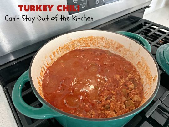 Turkey Chili | Can't Stay Out of the Kitchen | this is a fantastic way to enjoy #chili without excess calories. They #GroundTurkey is flavored from #ChiliPowder, #MixedChiliBeans & #ChipotlePeppersInAdoboSauce. Add #cornbread and you have a meal made in heaven. #chili #TurkeyChili #GlutenFree