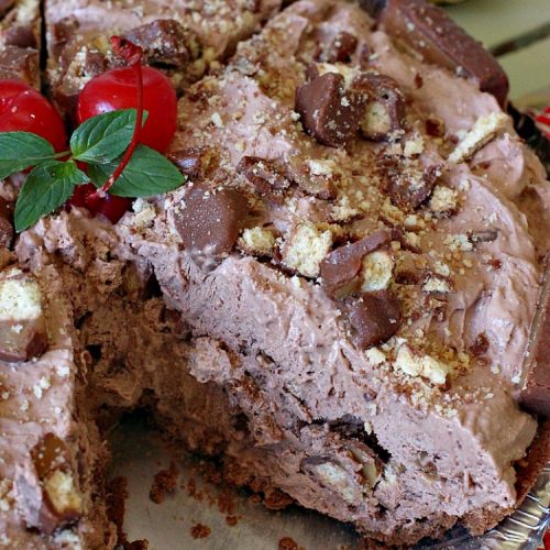 Twix Candy Bar Chocolate Pie | Can't Stay Out of the Kitchen | this luscious #ChocolatePie will rock your world! It uses only 5 ingredients including #TwixCandyBars! Amazing #dessert for #holidays or company. #pie #TwixCandyBarChocolatePie