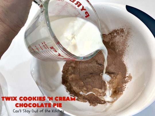 Twix Cookies 'n Cream Chocolate Pie | Can't Stay Out of the Kitchen | this luscious #ChocolatePie uses only 5 ingredients. It's so easy to make for company or #holidays. If you love #TwixCandyBars & #Oreos, you'll love this fabulous #dessert. #chocolate #ChocolateDessert #TwixDessert #5IngredientRecipe #TwixCookiesNCreamChocolatePie