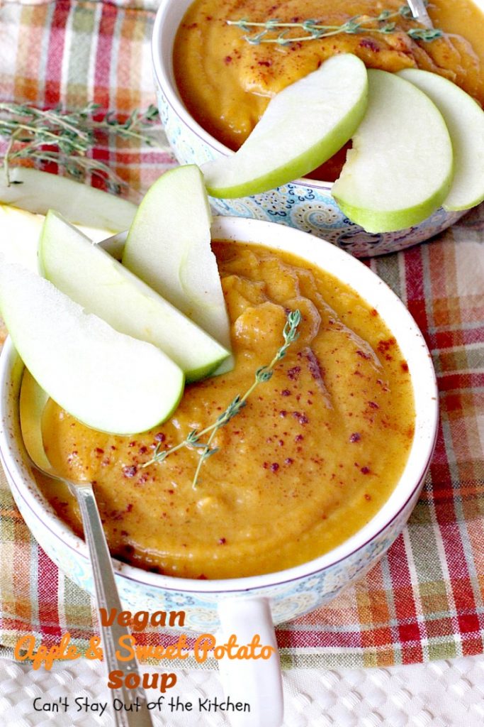 Vegan Apple and Sweet Potato Soup | Can't Stay Out of the Kitchen | this #soup is so delicious (& easy to make) that you won't believe it's healthy, low calorie, #glutenfree & #vegan. Incredibly great comfort food! #apples #sweetpotatoes 