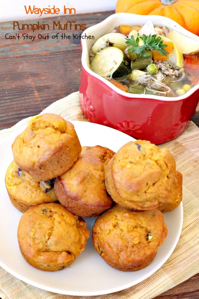 Wayside Inn Pumpkin Muffins | Can't Stay Out of the Kitchen | these fabulous #muffins are served at the historic Longellow's Wayside Inn in Sudbury, Massachusetts. Great for a #holiday #breakfast. #pumpkin #raisins