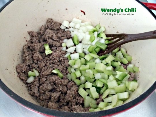 Wendy's Chili | Can't Stay Out of the Kitchen | fabulous #copycat recipe for #Wendy'schili. #chili #glutenfree