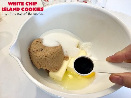 White Chip Island Cookies | Can't Stay Out of the Kitchen | these favorite #cookies always get rave reviews whenever we make them. Terrific for #holiday baking & #Christmas cookie exchanges. #dessert