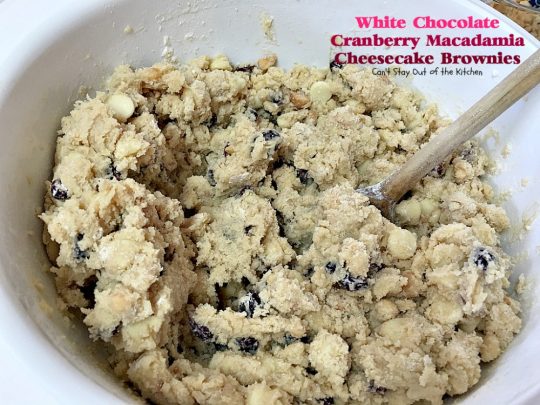 White Chocolate Cranberry Macadamia Cheesecake Brownies | Can't Stay Out of the Kitchen |we love these spectacular #brownies. They have a delectable #cheesecake layer in the middle & they're perfect for #tailgating parties. #chocolate #dessert #cranberries 