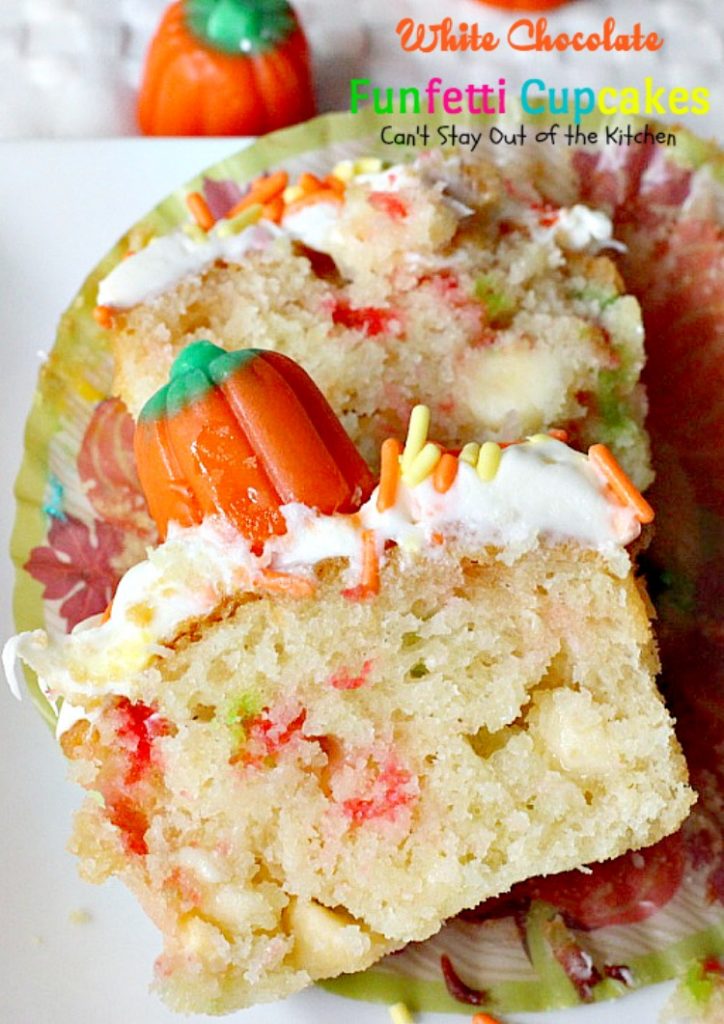 White Chocolate Funfetti Cupcakes | Can't Stay Out of the Kitchen | these fabulous #funfetti #cupcakes are filled with #whitechocolatechips and are so quick and easy to make. They're great for any #holiday party. #chocolate #dessert