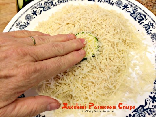 Zucchini Parmesan Crisps | Can't Stay Out of the Kitchen | this amazing #zucchini side dish is quick, easy and delicious. Everyone loves it. #parmesancheese