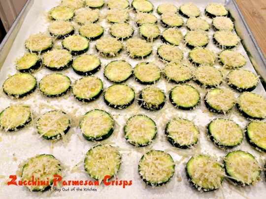 Zucchini Parmesan Crisps | Can't Stay Out of the Kitchen | this amazing #zucchini side dish is quick, easy and delicious. Everyone loves it. #parmesancheese