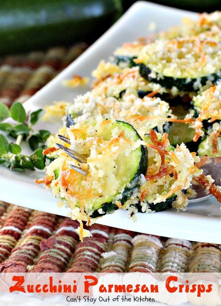 Zucchini Parmesan Crisps | Can't Stay Out of the Kitchen | this amazing #zucchini side dish is quick, easy and delicious. Everyone loves it. #parmesancheese